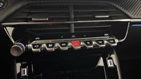 Peugeot 208 1.2 Hybrid 145ch GT e-DCS6 — photo 26