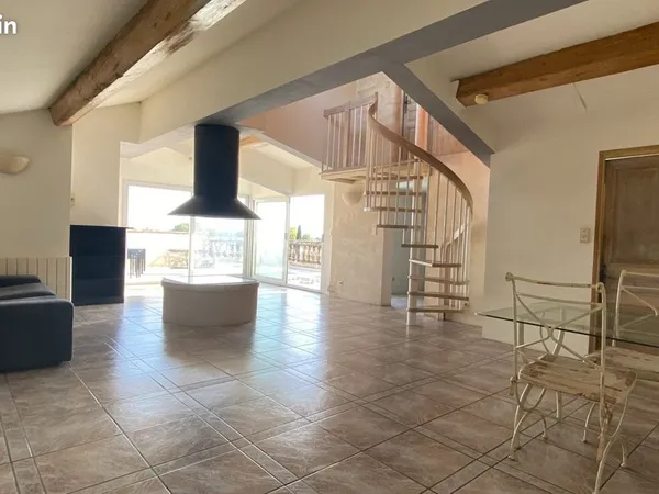 3 Pièces · 92 m² meublé
