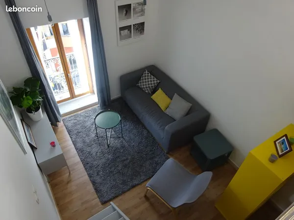 Duplex T2 meublé 30m2 Gare Carnot