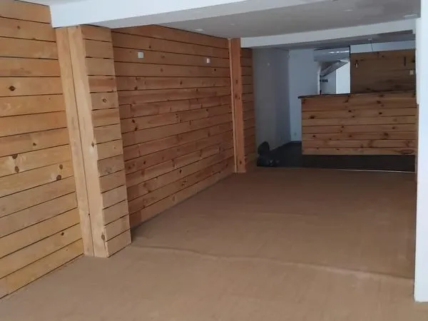 Local commercial