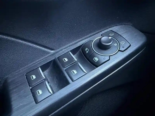 Ford Kuga 2.5 duratec 225ch phev st-line bva — photo 12