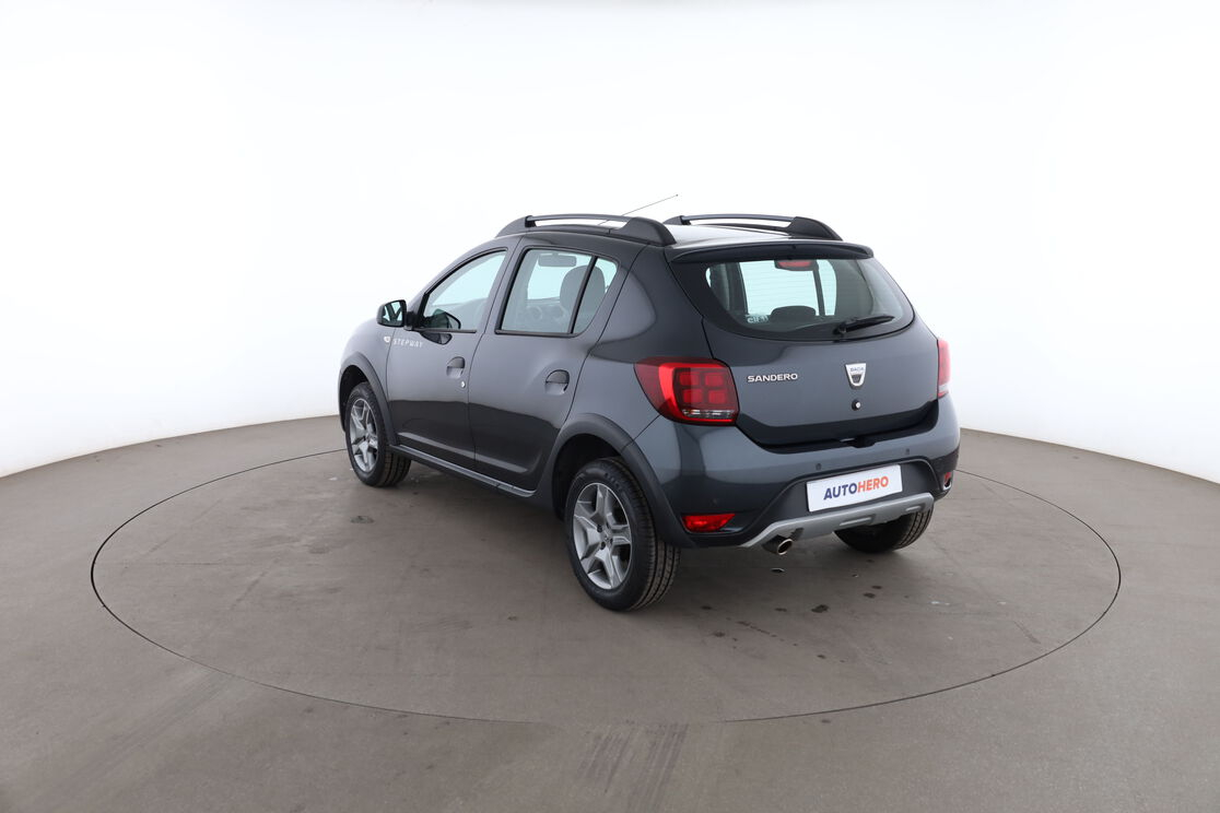 Dacia Sandero Stepway 0.9 TCe — photo 3