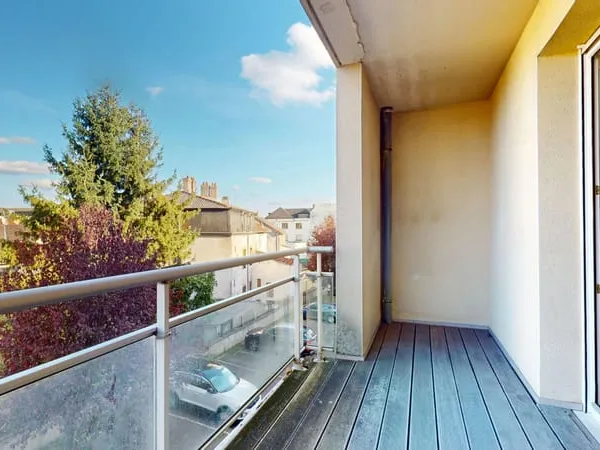 Appartement Yutz 4 pièce(s) 78.85 m2 avec garage.