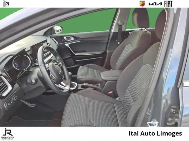 Kia Ceed 1.0 t-gdi 100ch active my25 — photo 9