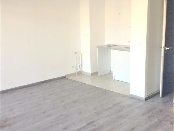 Studio 1 pièce 32 m²