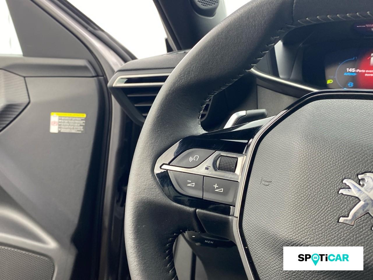 Peugeot 2008 bluehdi 130 s&s eat 8 allure pack — photo 18