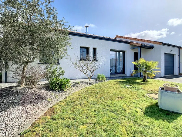 Maison de plain pied à vendre à Vallet