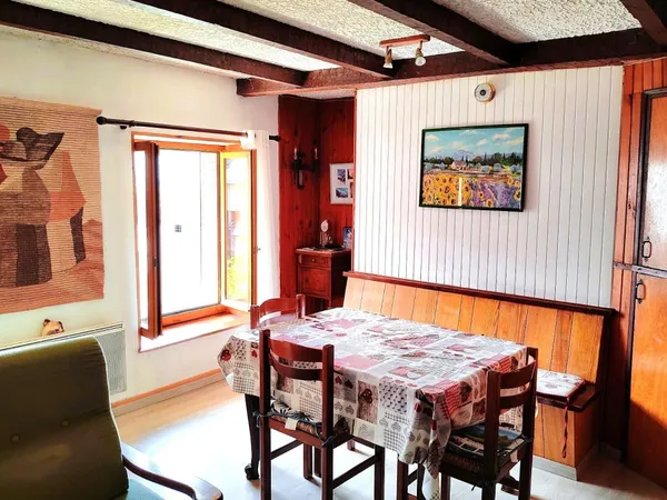 Appartement T3 de 52,50 m² au coeur de Guillestre - Charme, emplacement et potentiel