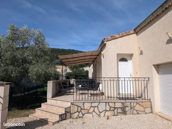 Maison contemporaine 126 m² - 5 chambres - Terrain 604 m²