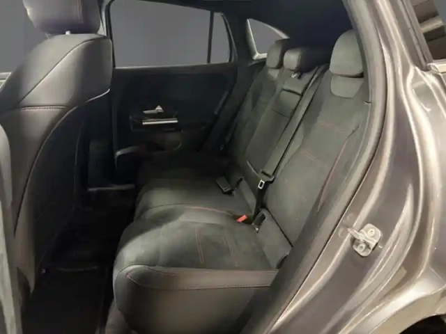 Mercedes Eqa 250+ amg line — photo 32