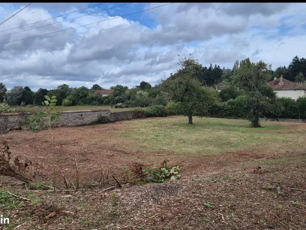 Terrain constructible 1400m2