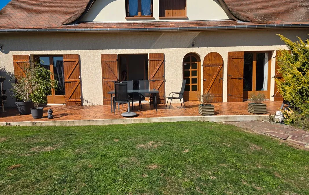 Photo 1