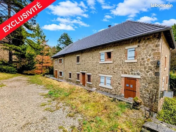 Immeuble comprenant 3 logements