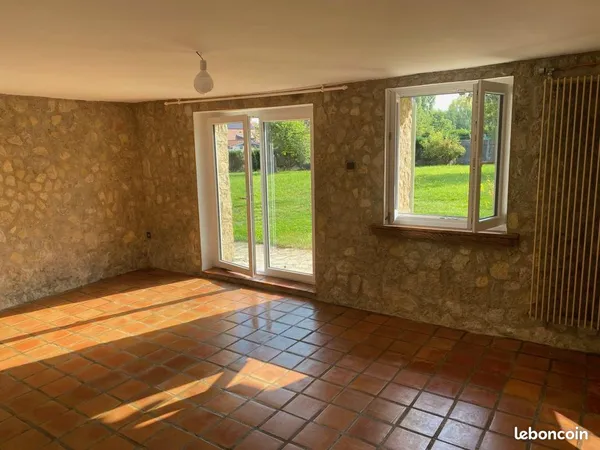 🏡 À LOUER Maison meublée 100 m² avec garage