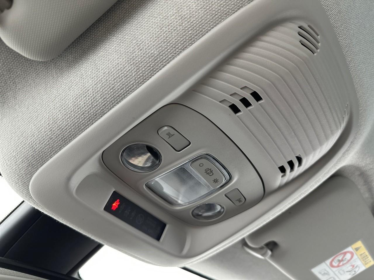 Citroën C3 Aircross puretech 110 s&s bvm6 shine pack — photo 29