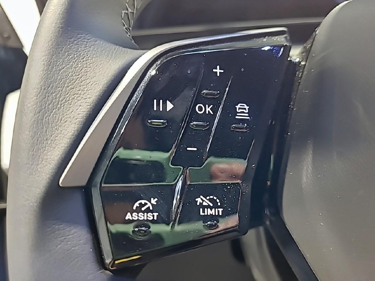 Peugeot 5008 1.2 hybrid 145 e-dcs6 allure — photo 22