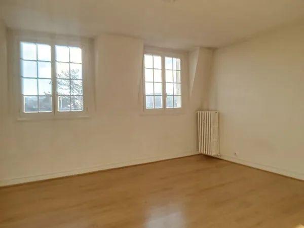 Appartement F2 chauffage et eau chaude compris !