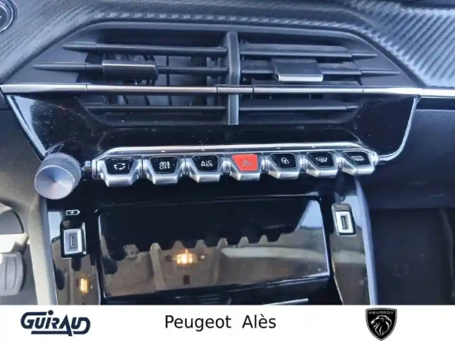 Peugeot 208 electrique 50 kwh 136ch — photo 17