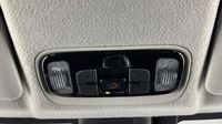 Toyota Yaris 116h Design 5p — photo 30