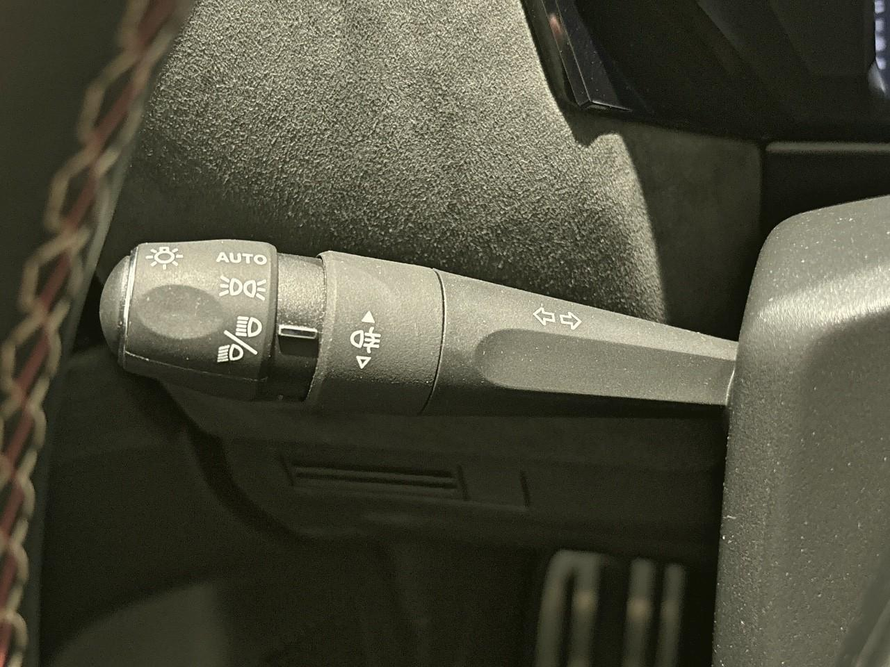 Ds Ds 4 essence 130ch performance line + automatique — photo 18