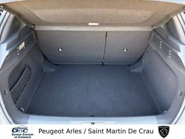 Peugeot 308 hybrid 145 e-dcs6 — photo 6