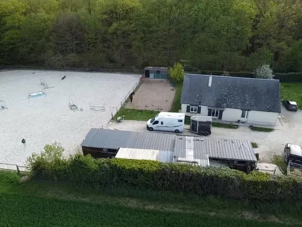 Propriété equestre Le Plessis Grohan 5 pièce(s) 144 m2