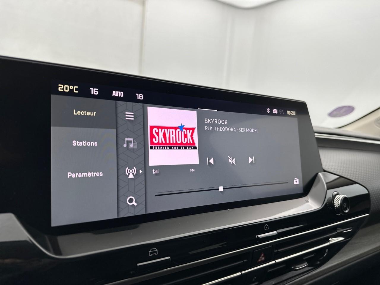 Citroën C5 X puretech 180 s&s eat8 shine — photo 23