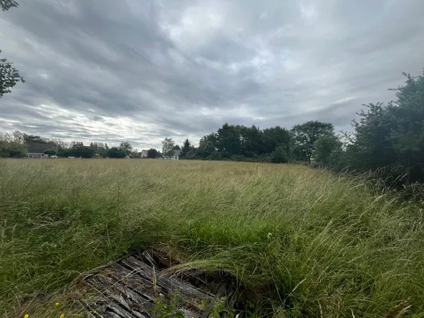 Terrain 5000 m²
