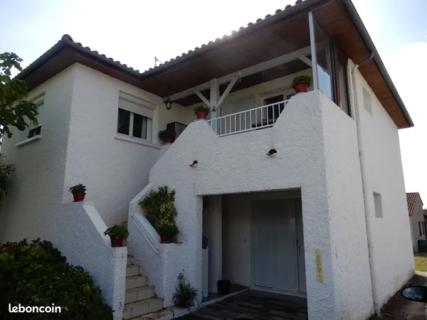 Vends maison 46220