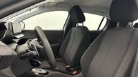 Peugeot 208 1.2 Hybrid 110ch Style e-DCS6 — photo 12
