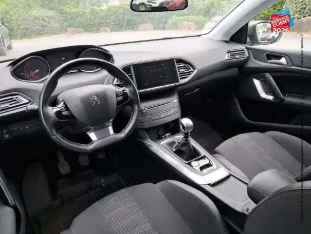 Peugeot 308 1.2 puretech 110ch e6.c s&amp;s allure 5cv — photo 15