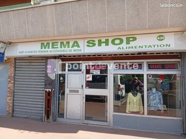 Commerce divers 180 m²