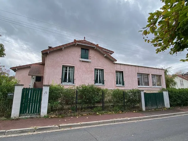 Maison 6 pièces 145 m²