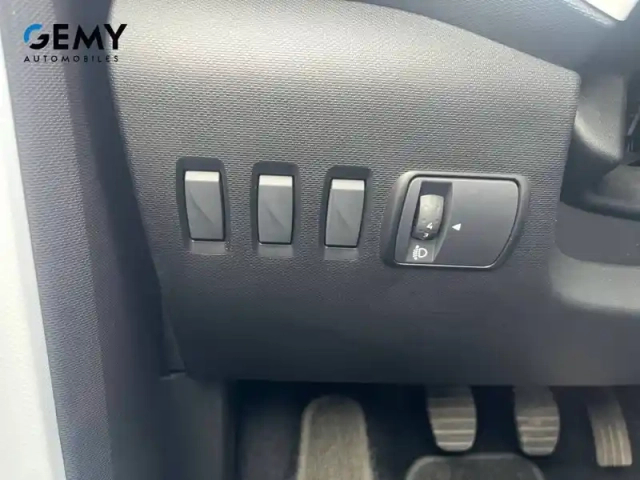 Renault Twingo iii sce 65 — photo 19