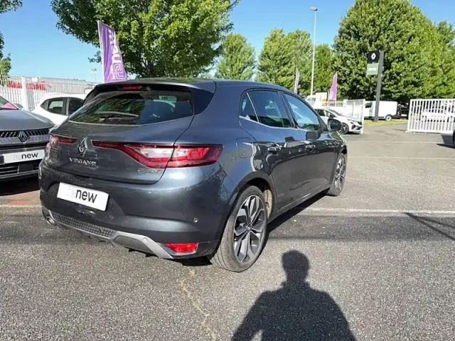 Renault Megane mégane iv berline tce 140 fap — photo 5