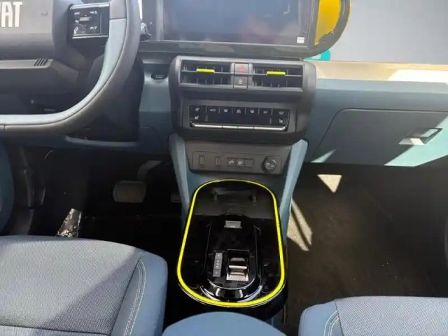 Fiat Panda grande  electrique 113ch la prima — photo 14