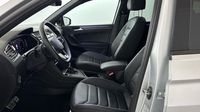 Volkswagen Tiguan 2.0 TDI 150ch R-Line Exclusive DSG7 — photo 12
