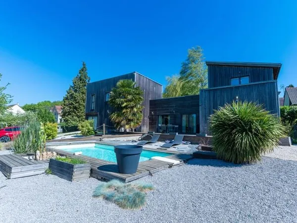 Maison 5 pièces 190 m²