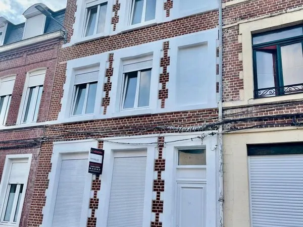 Exclu Maison 3ch Lille Fives 5 min métro 270k