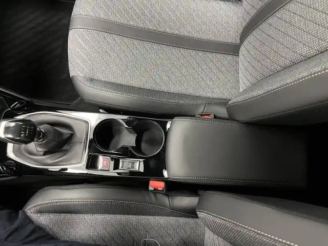 Peugeot 2008 100 s&amp;s bvm6 — photo 26