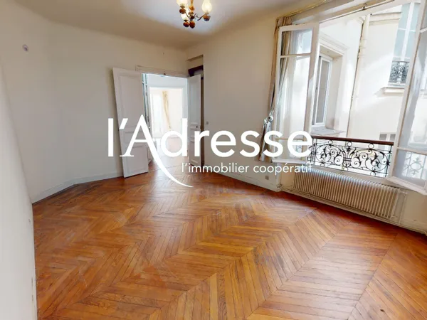 Appartement 3-4 pièces / 1-2 chambres - 75010 RUE LA FAYETTE