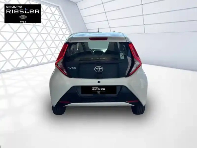Toyota Aygo 1.0 vvt-i — photo 5