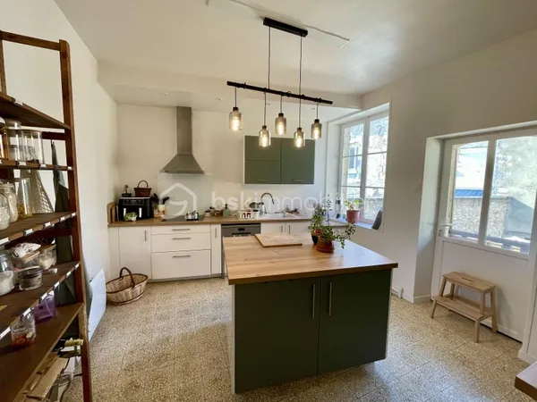 Maison 5 pièces 170 m²