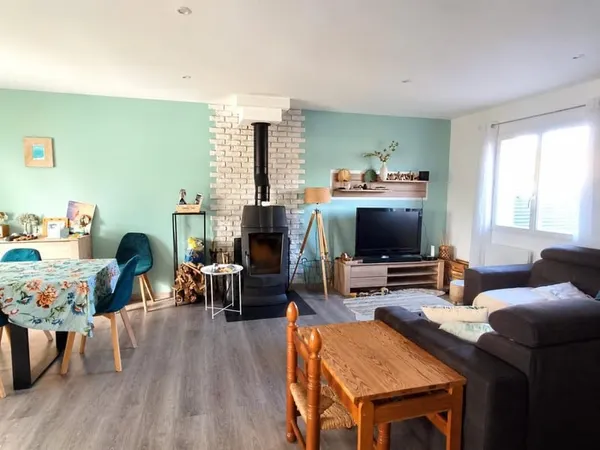 Maison - 120 m2 - 6 pièces - Meublé