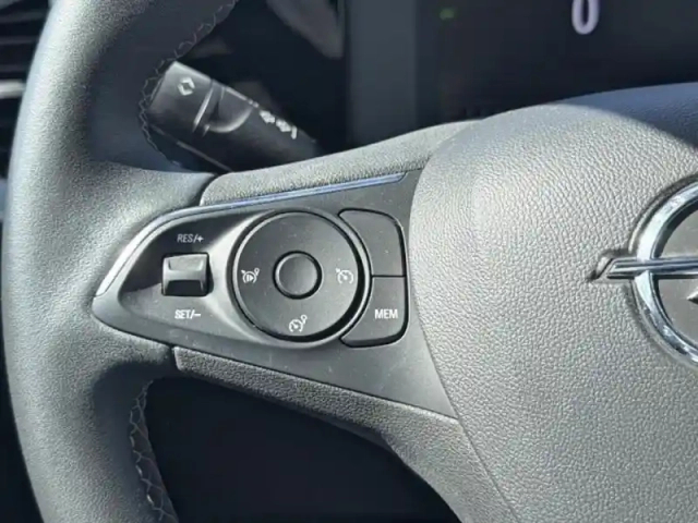 Opel Mokka 1.2 turbo 100ch elegance — photo 13