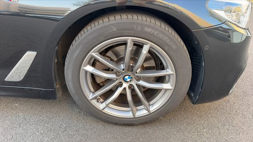 BMW Serie 5 520d 190 Steptronic8 - M Sport – 2018 – 117257 km – Diesel – Boîte Automatique — photo 28