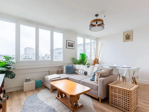 Vends appartement lumineux avec vue dégagée
