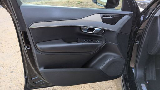 Volvo XC90 2.0 T8 Twin Engine 455 AWD Geatronic 8 - R-Design – 2022 – 113847 km – Hybride rechargeable – Boîte Automatique — photo 18