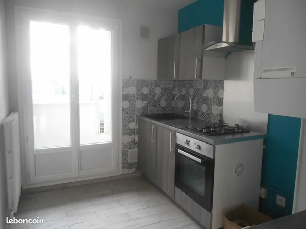 Location f1 33m2