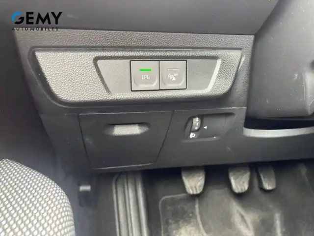 Dacia Jogger eco-g 100 7 places — photo 40